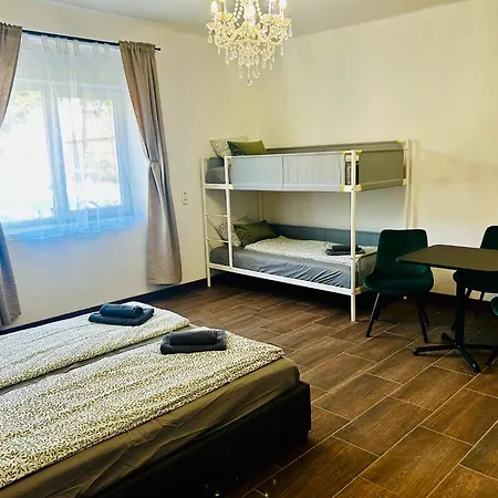 Pajkos Poni Elmenybirtok Vendeghaz 3* Vilyvitany